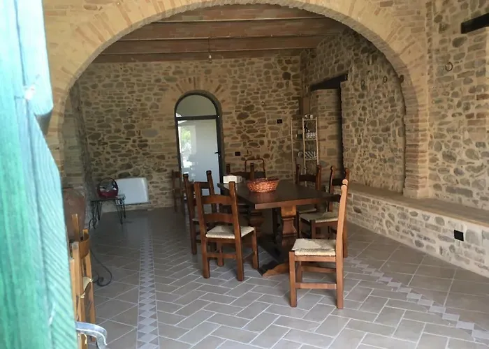 Azienda Agricola Perconti Фермерский дом *